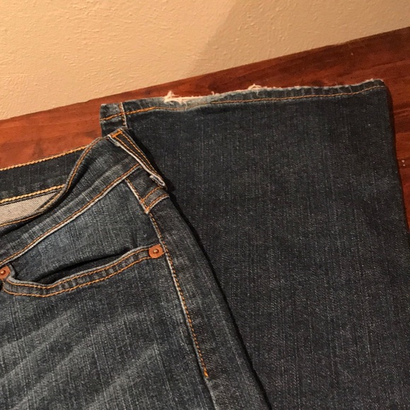 Lucky Brand Jeans - Picture 2 of 6